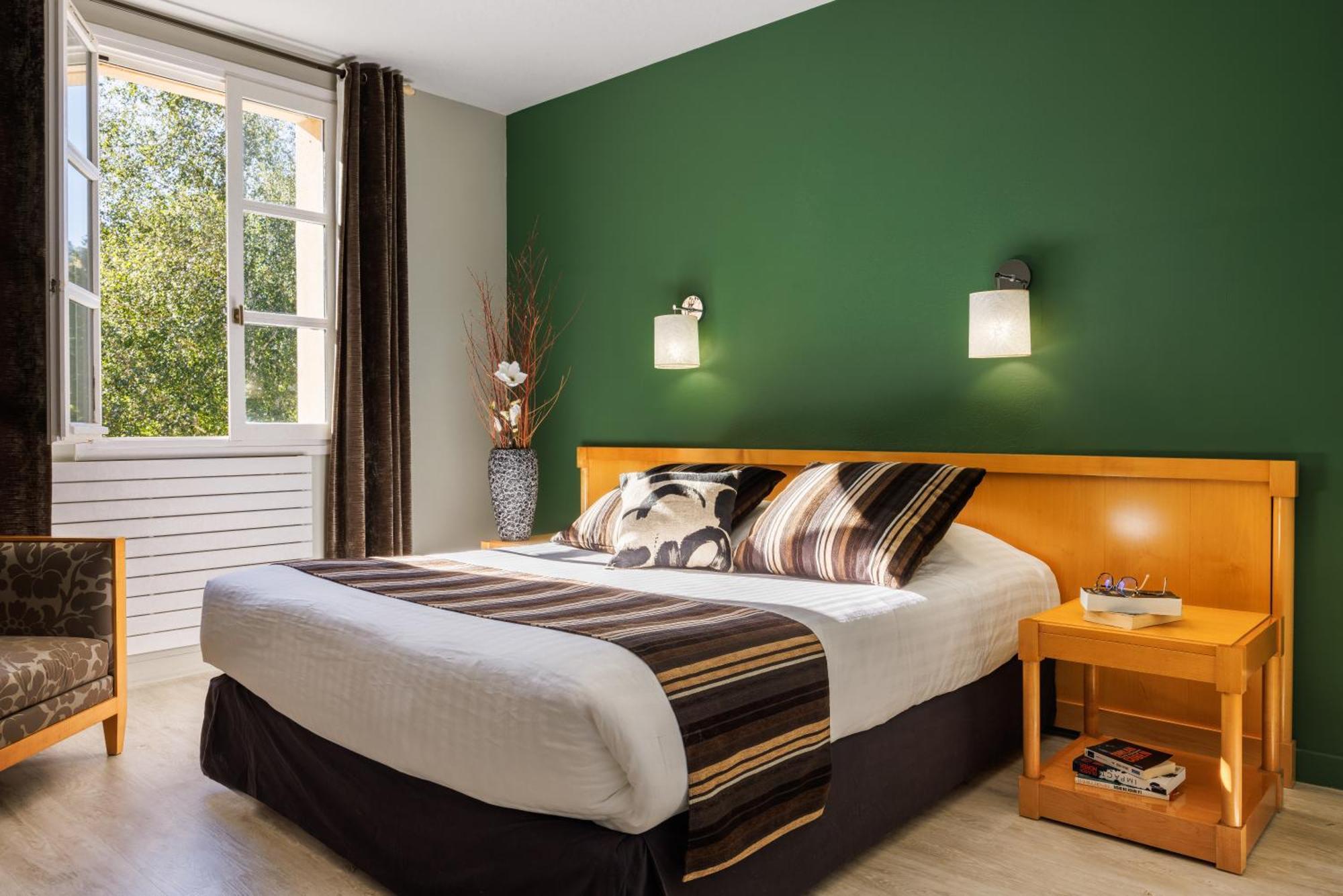 Logis Hotel Golf Le Domaine Du Val De Sorne Vernantois Eksteriør billede