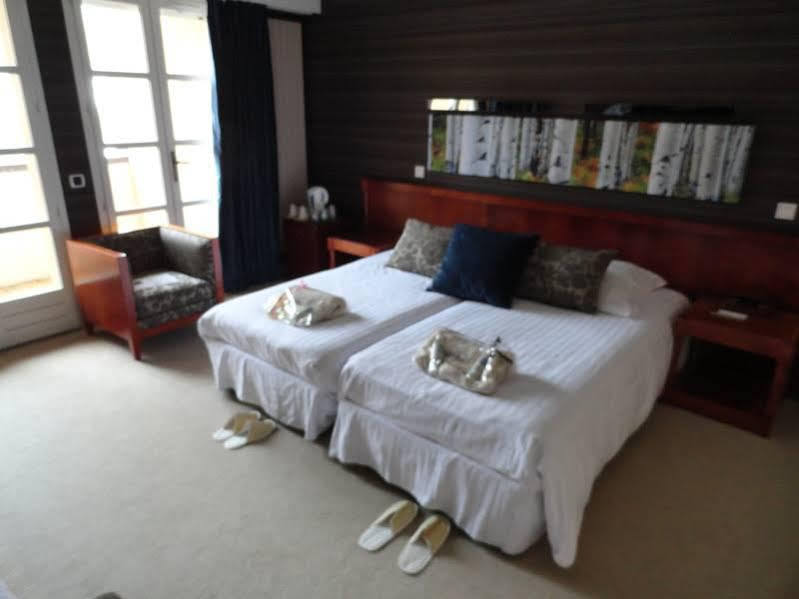 Logis Hotel Golf Le Domaine Du Val De Sorne Vernantois Eksteriør billede